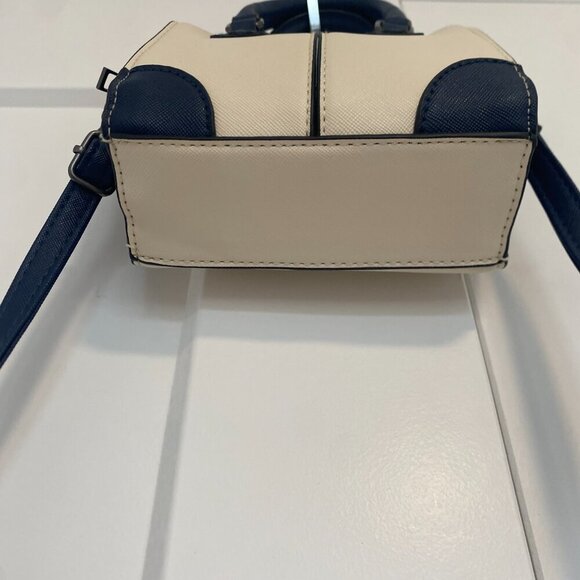 Mini Shoulder‎ Bag - Picture 3 of 11